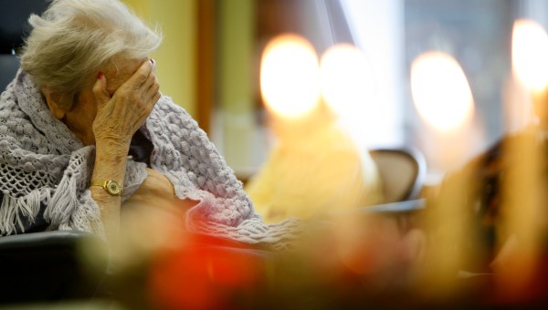 WEB2-OLD PEOPLE-EHPAD-GODONG-fr388069a.jpg