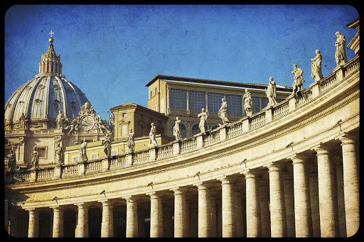 Place Saint-Pierre, au Vatican.