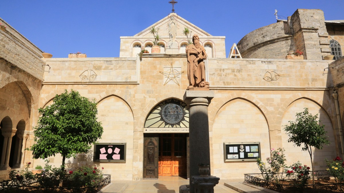 WEB2-Basilica of the Nativity-godong-ps546224l.jpg