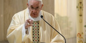 Le pape François met en garde contre « les mafias spirituelles »