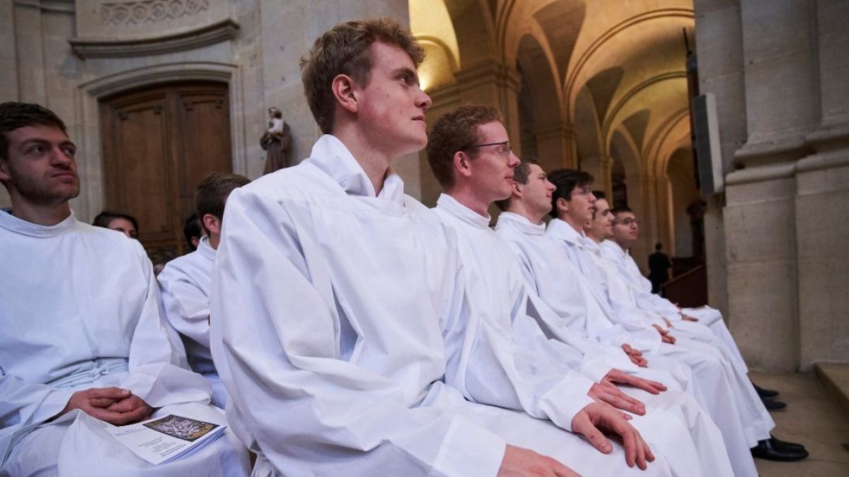 SEMINARISTES.jpg