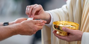 Prière pour inviter Dieu dans votre âme pendant la communion