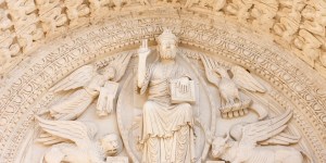 Y a-t-il des contradictions entre les évangiles ?