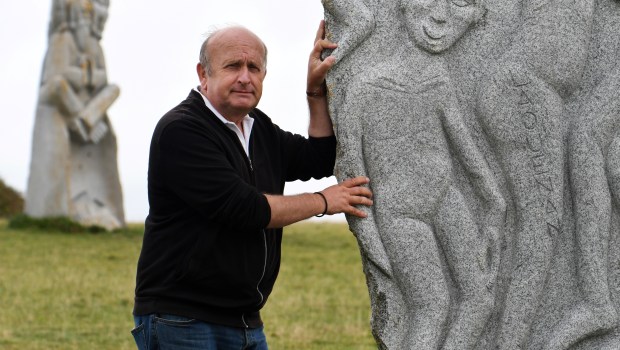 WEB2-PHILIPPE ABJEAN-VALLEE DES SAINTS-AFP-000_S76SZ.jpg