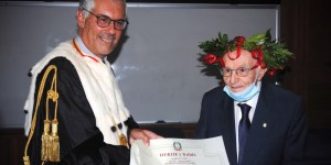 Il n&#8217;est jamais trop tard pour vivre ses rêves : à 96 ans, Giuseppe décroche son diplôme de philo