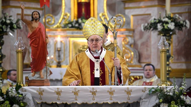 WEB2-Tadeusz Kondrusiewicz-BIELORUSSIE-AFP-033_6219498_5e92d94991ca2.jpg