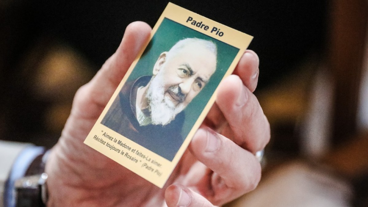 PADRE-PIO-PRAYER-CARD-ciric_369922.jpg