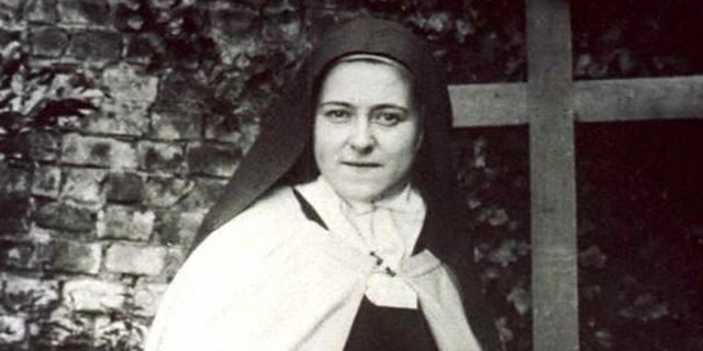 1er octobre : fête de Sainte Thérèse de l'Enfant Jésus WEB3-Therese-of-Lisieux-AFP-000_SAPA970818742960