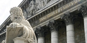 Fin de vie : des députés dénoncent la faiblesse de l’étude d’impact