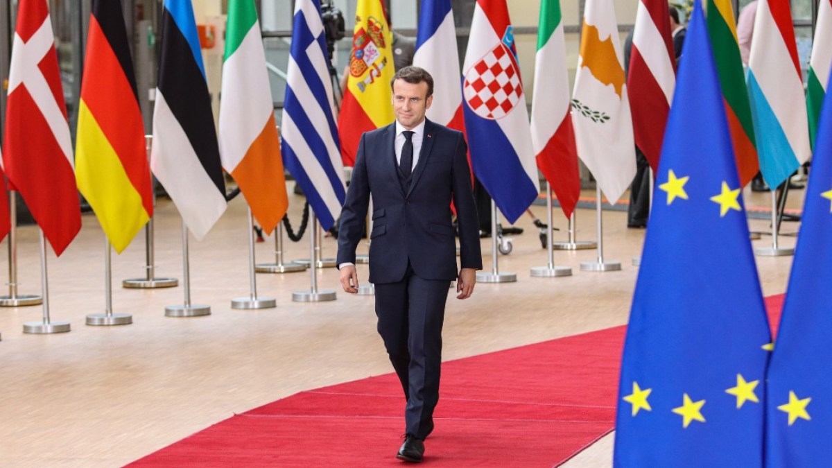 EMMANUEL-MACRON-DIPLOMACY-075_economou-notitle200220_npeNh.jpg