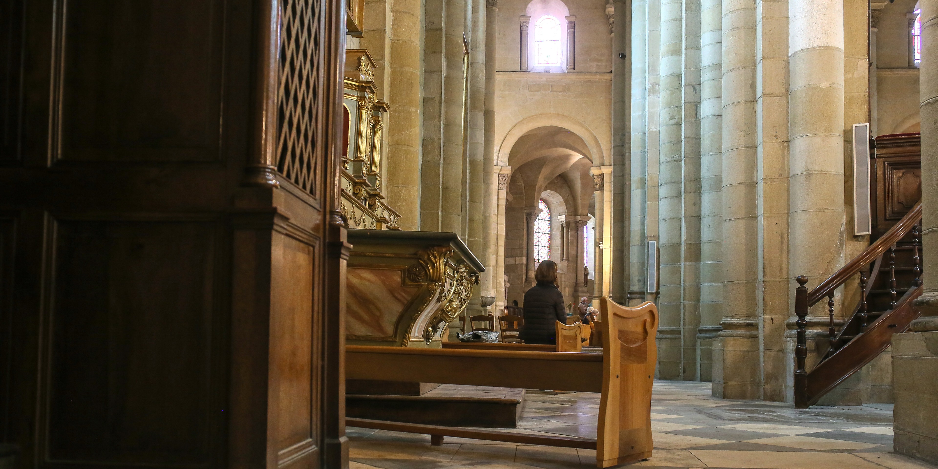 La célébration de messes est suspendue dans l'Oise. FAITH-FRANCE-CHURCH-COVID-080_HL_NGUYONNET_1262946