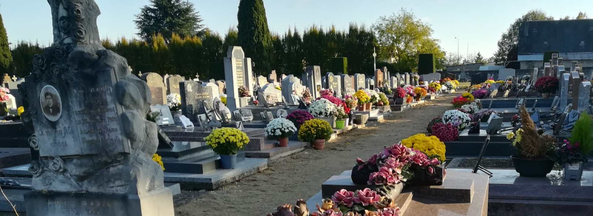 cimetière fleuri
