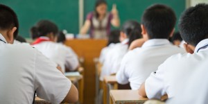 Chine : un élève puni un mois pour avoir osé dire en classe que Dieu existe