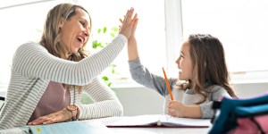École à la maison : cinq conseils pour ne pas craquer