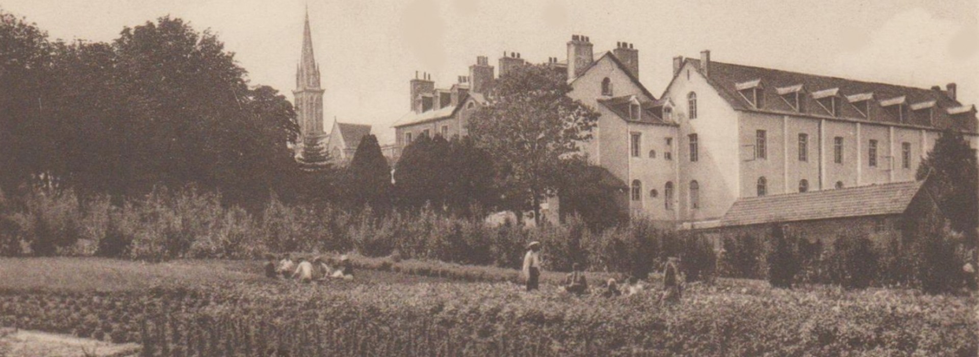 Colonie-pénitentiaire-saint-ilan.jpg