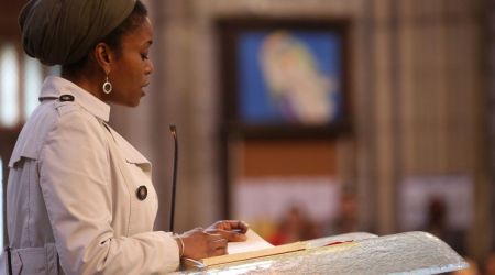 Diaconat féminin : le Vatican ferme la porte pour l’heure