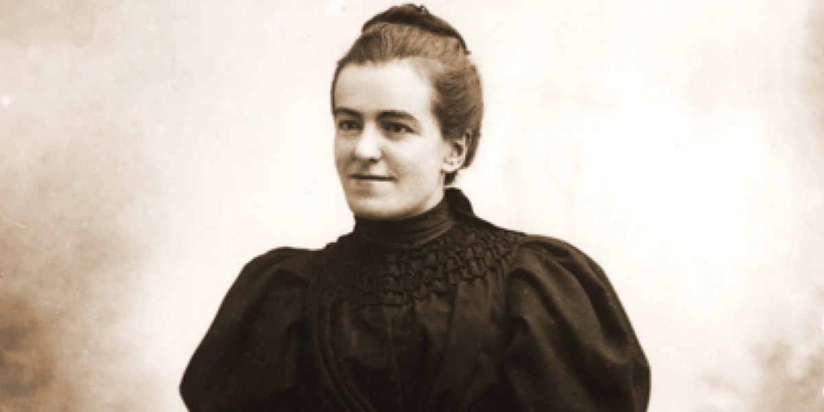 LEONIE-MARTIN.
