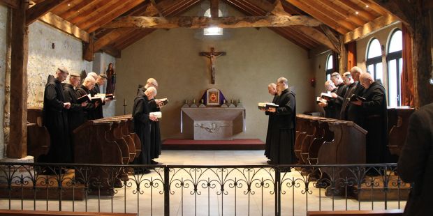 Citoyens des Couvents - vivre au cloître aujourd'hui Moines-de-la-garde