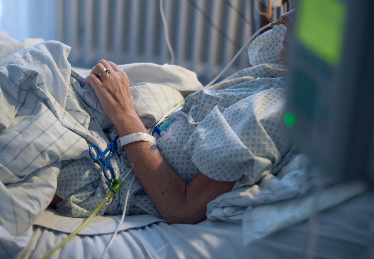 Un patient dans un unité de soins palliatifs.