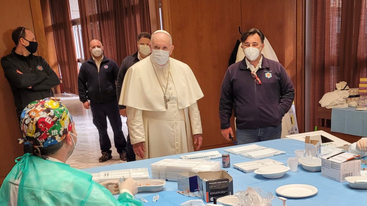 WEB2-POPE-FRANCIS-HOMELESS-DIFFICULTY-AMPFH02APR21-FOTO_3.jpg