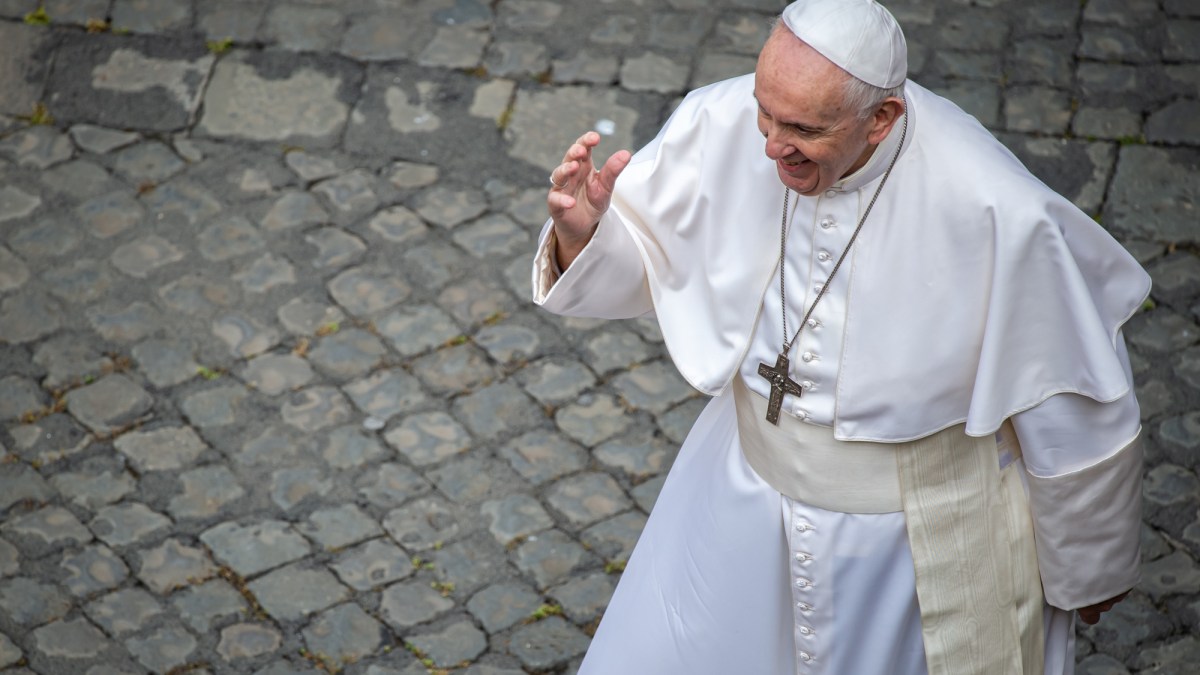 WEB2-AMPAM1921-Pope-Audience-May-19-2021-Antoine-Mekary-ALETEIA-AM_2636.jpg