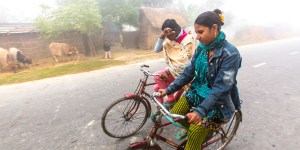 Au Bangladesh, des catéchistes à bicyclette pour annoncer l’Évangile