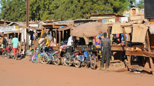 WEB2-MALI-MOPTI-shutterstock_1055385584.jpg