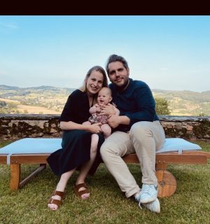 Meurtris par quatre fausses couches, ils accueillent leur « bébé miracle » après un pèlerinage à Cotignac