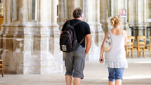 WEB2-CHURCH-TOURIST-Fred-de-Noyelle-Godong.jpg