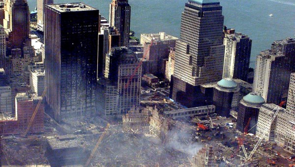 WEB2-WORLD TRADE CENTER-AFP-000_APW2001092712899.jpg