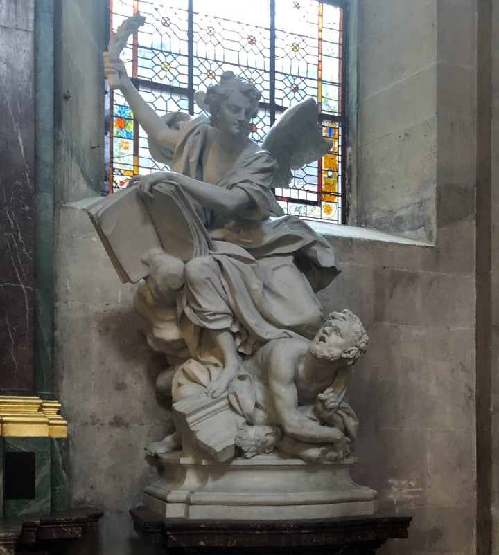 La-Religion-foudroyant-lIdolâtrie.jpg