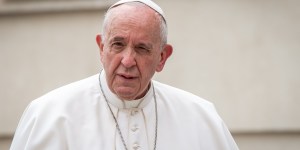 Le pape François ne comprend pas l&rsquo;hésitation à l&rsquo;égard des vaccins contre le Covid-19