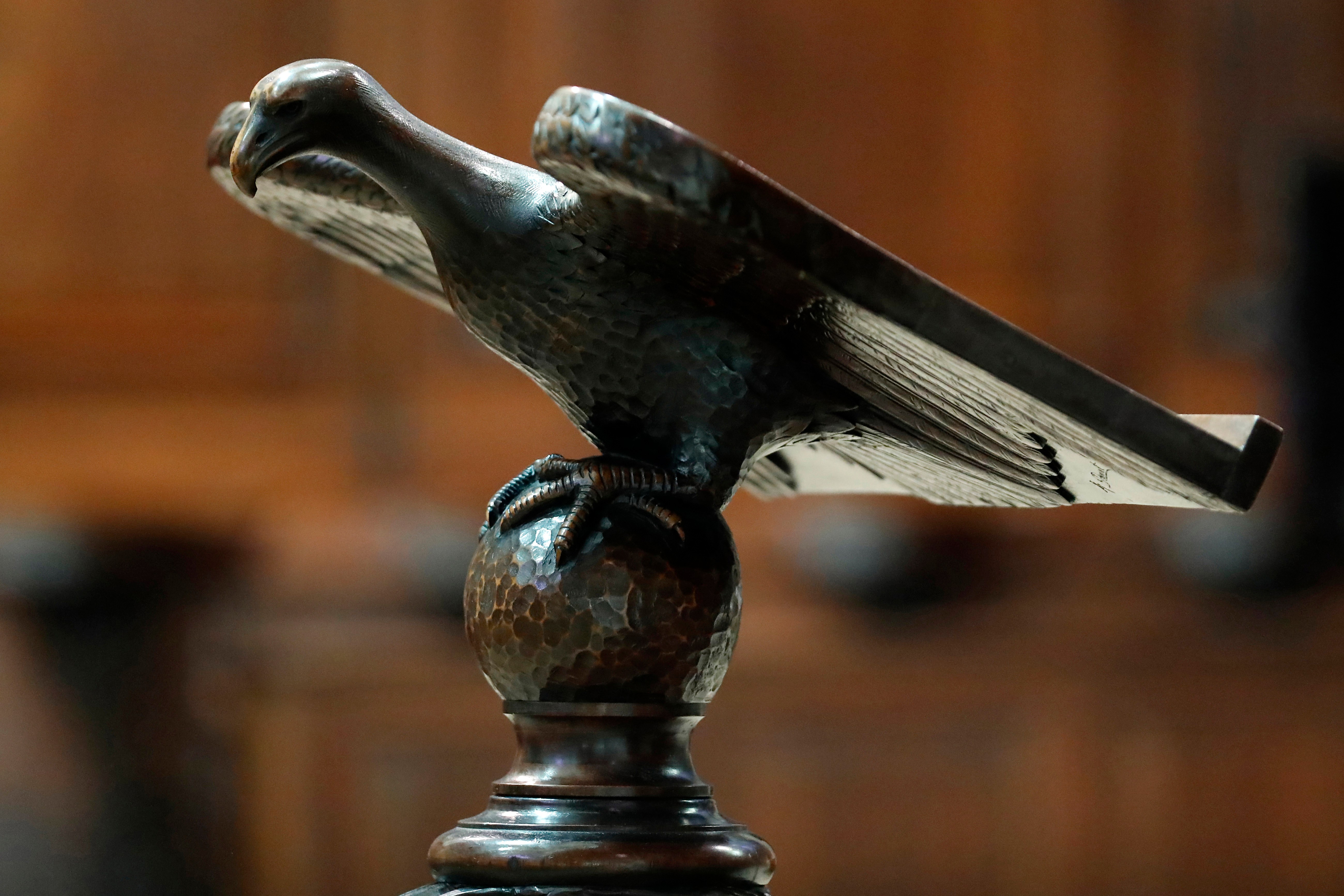 Lutrin Comprendre une église : le lutrin, pupitre monumental pour lire ou chanter