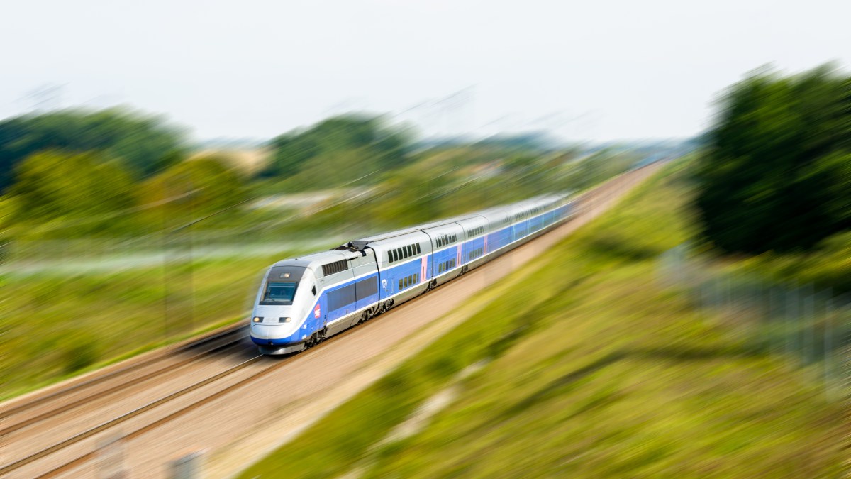 TGV-shutterstock_707200471.jpg