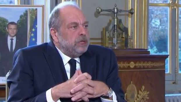 WEB2-ERIC-DUPOND-MORETTI-CAPTURE-LCI.jpg