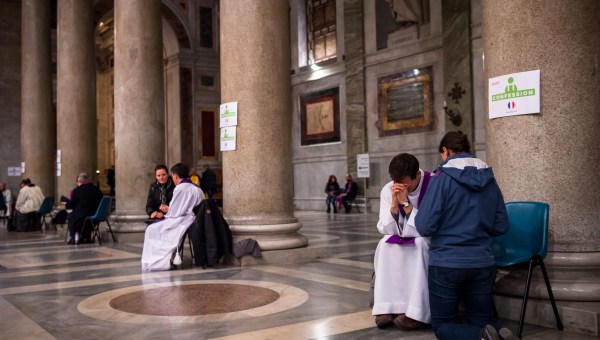 Corner Item Image - Il est de plus en plus simple de trouver un horaire de confession