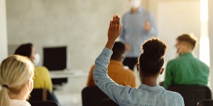 Transmettre ou disparaître, le sens de l’école du professeur-artisan