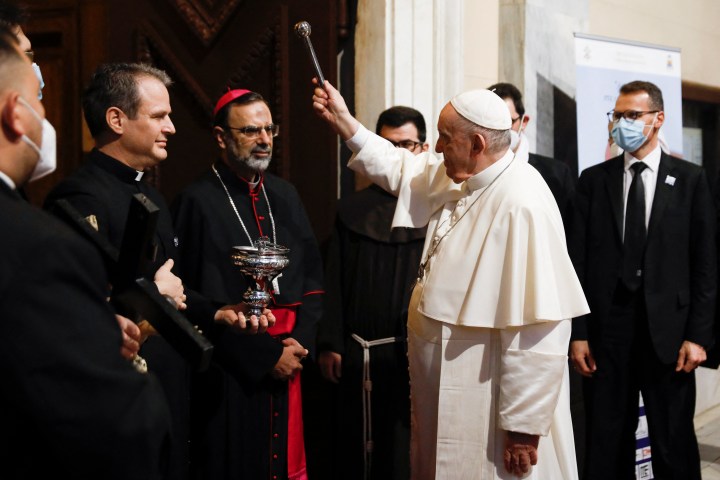 GREECE-VATICAN-RELIGION-POPE-AFP