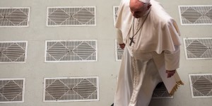Comment le pape François s’informe de ce qui se passe en Ukraine ?