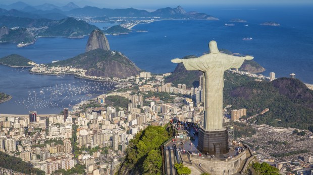 WEB2-RIO-BRAZIL-CORCOVADO-shutterstock_436957864.jpg