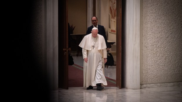 ✟ Prions pour les personnes âgées et oubliées ✟ WEB-Pope-Francis-Audience-Feb.-09-2022-Antoine-Mekary-ALETEIA-AM_8455