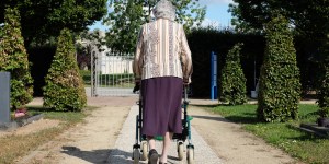 Le secret de longévité de Véronique, 101 ans : &#8220;Parler à Dieu tous les jours&#8221;