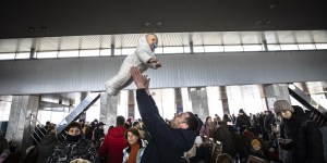 [EN IMAGES] Dans l’horreur du conflit en Ukraine, des fragments d’espérance