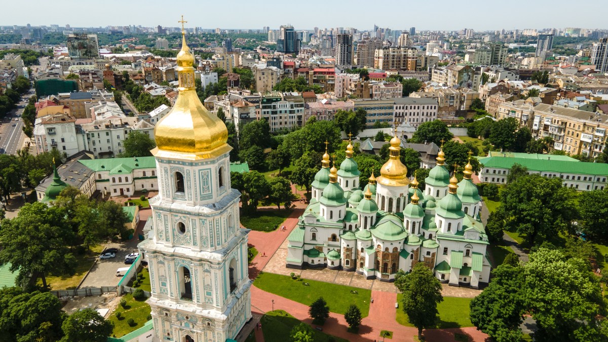 {"rendered":"Le patrimoine sacr\u00e9 ukrainien menac\u00e9"}