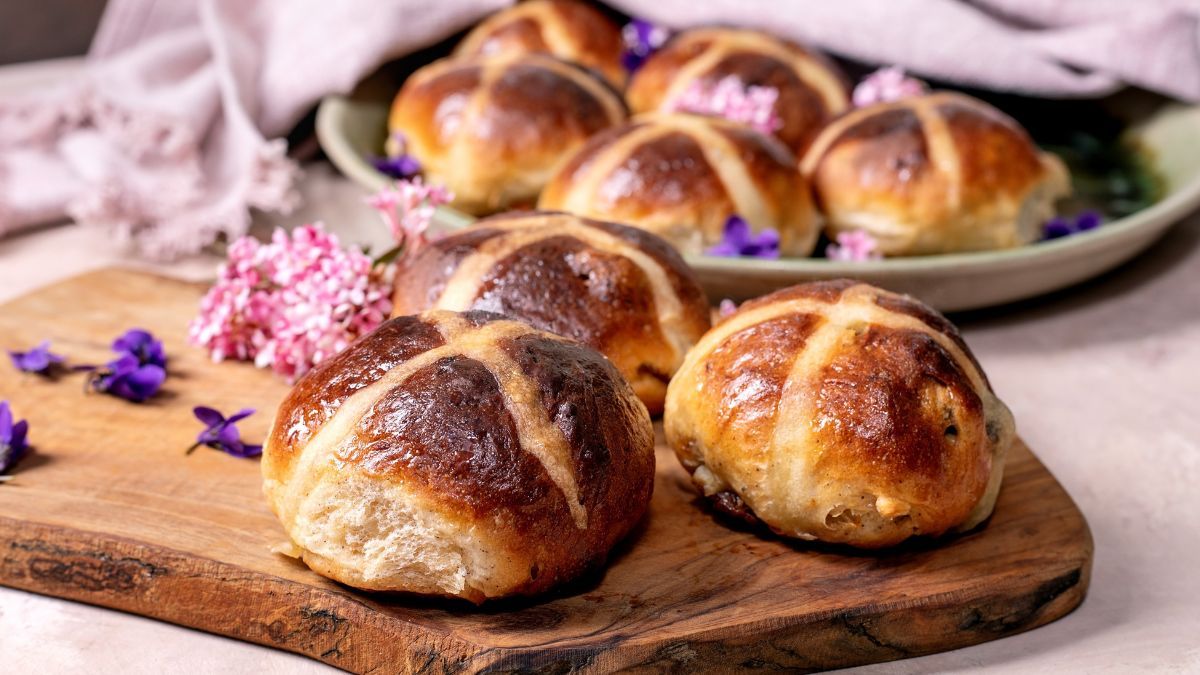 [RECETTE] Les brioches de carême aux raisins secs