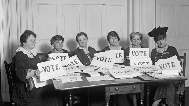 droit-de-vote-femmes-shutterstock_755026393.jpg