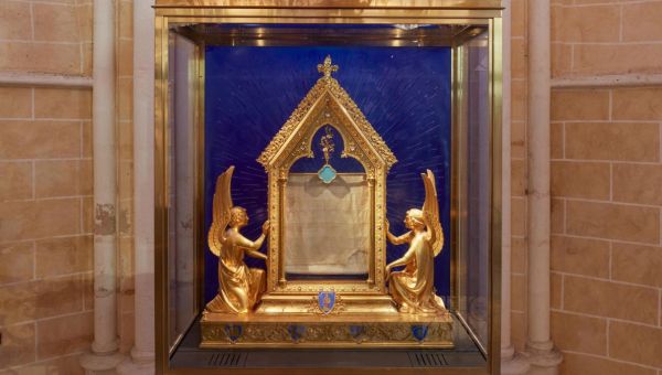 RELICS VIRGIN MARY