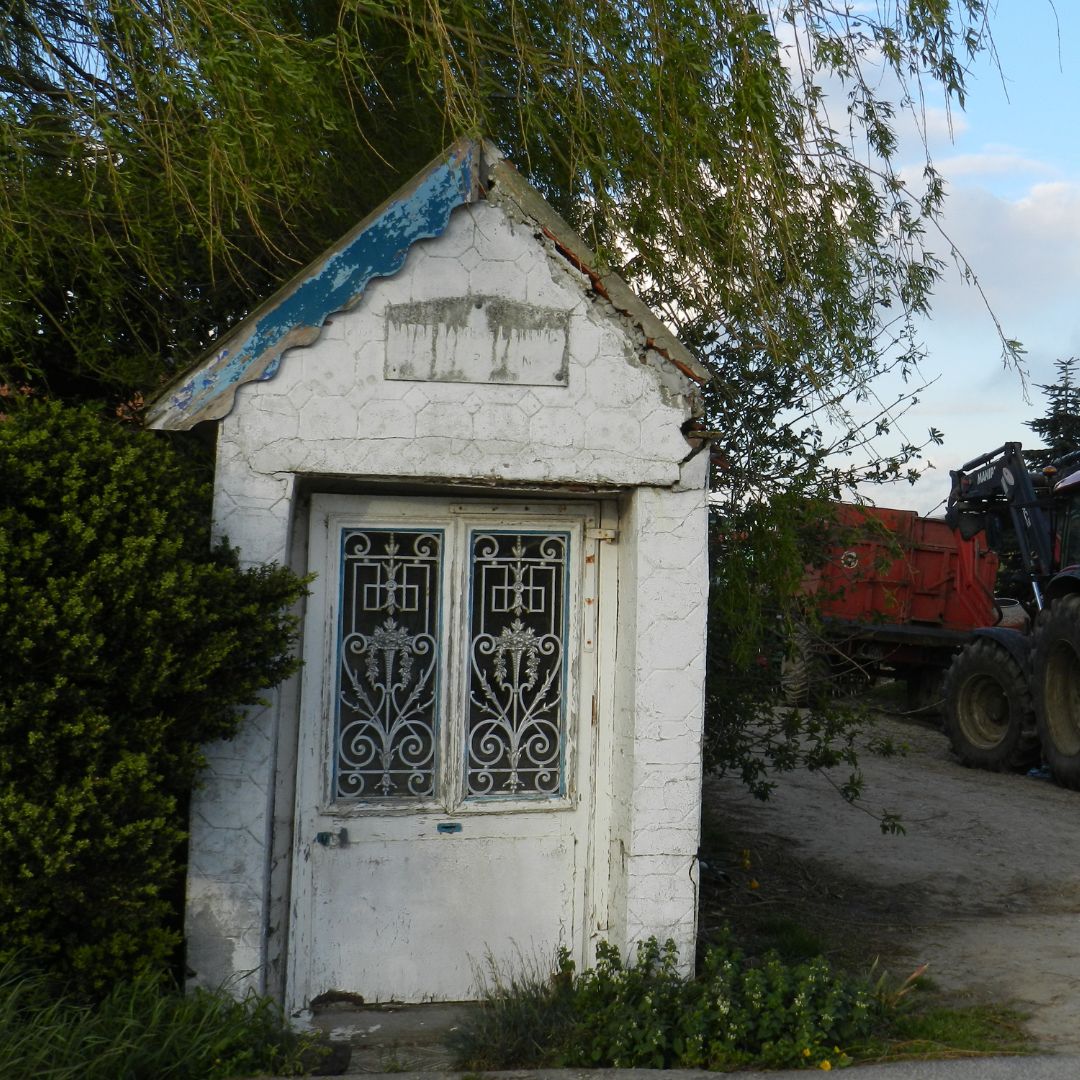 Chapelle de village à Herzeele