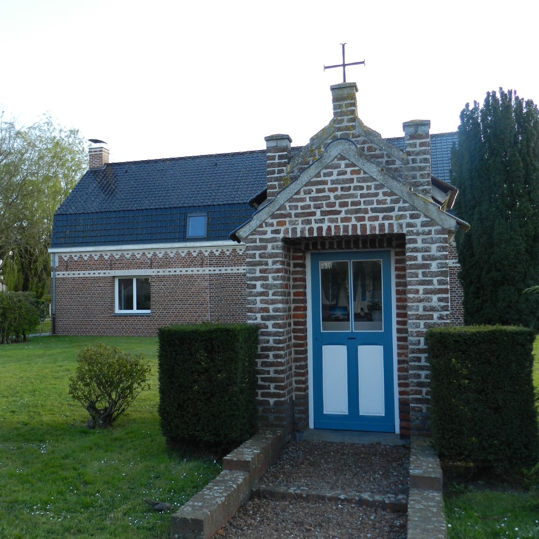 Chapelle de village à Herzeele