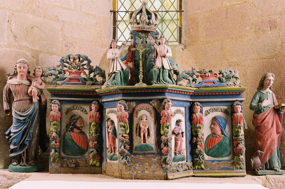 4_chavanac_Correze_fin_17e_debut_18e_photo_eglises_de_Correze.jpg